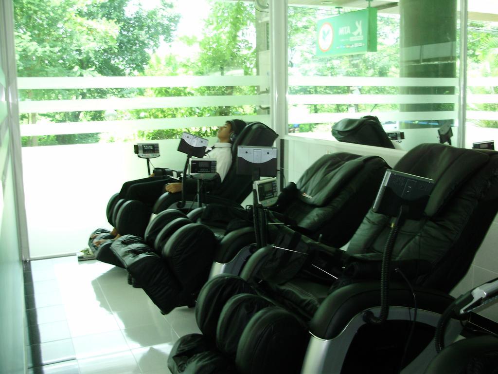 Cnk Mansion Aparthotel Bangkok Exterior photo